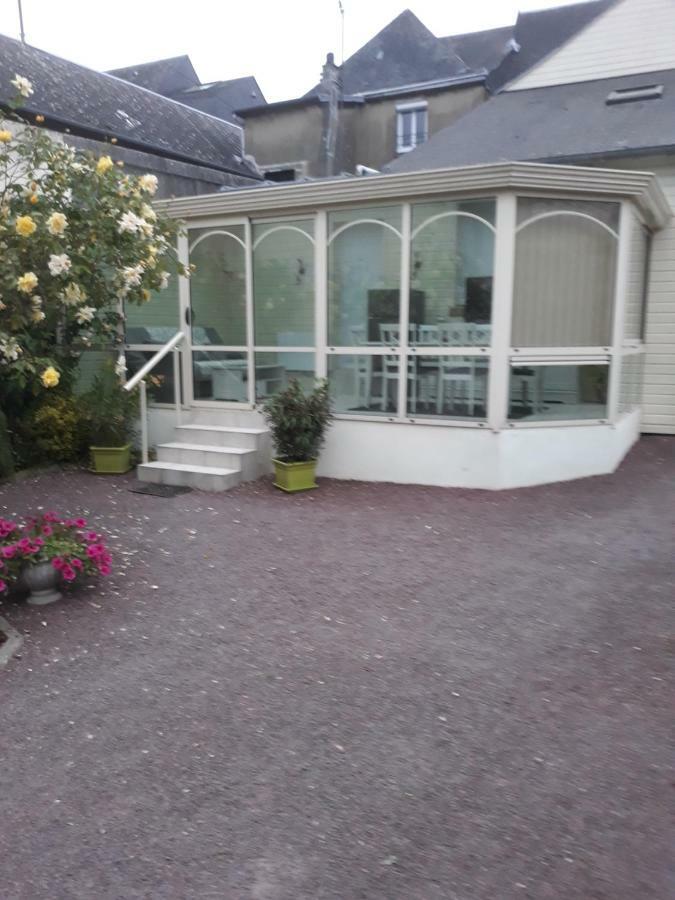 Montville Gite Au Bord Du Lac מראה חיצוני תמונה